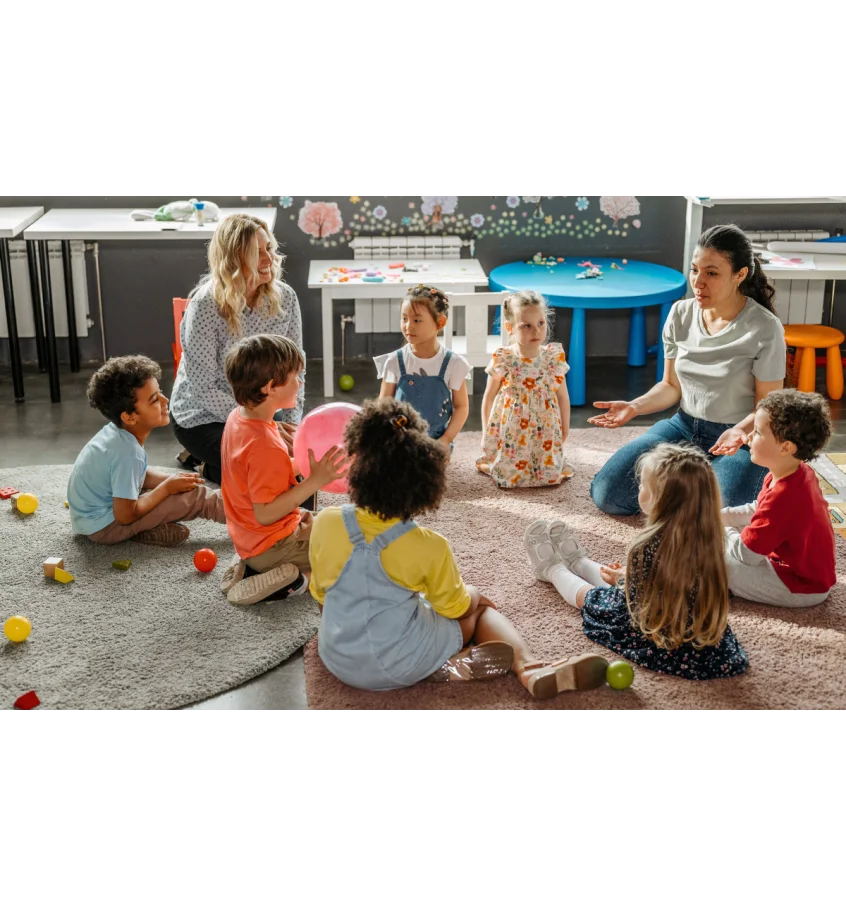 Cum gestionăm anxietatea de separare în primele zile de școală și grădiniță?